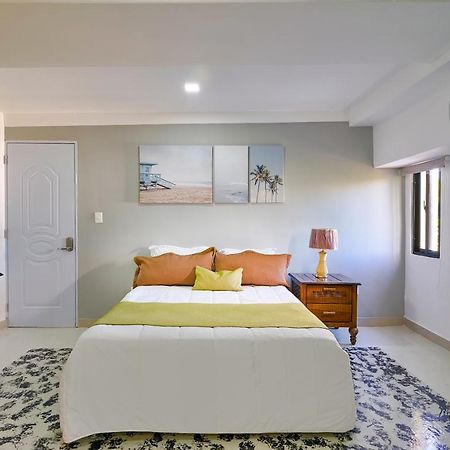 Malecon Rooms Y Hotel Санто-Доминго Экстерьер фото