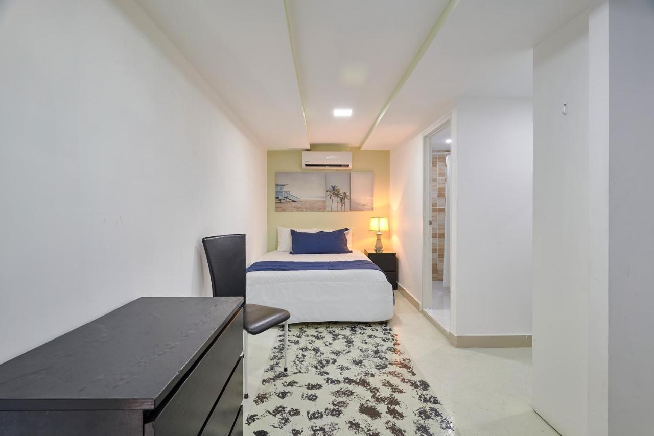 Malecon Rooms Y Hotel Санто-Доминго Экстерьер фото