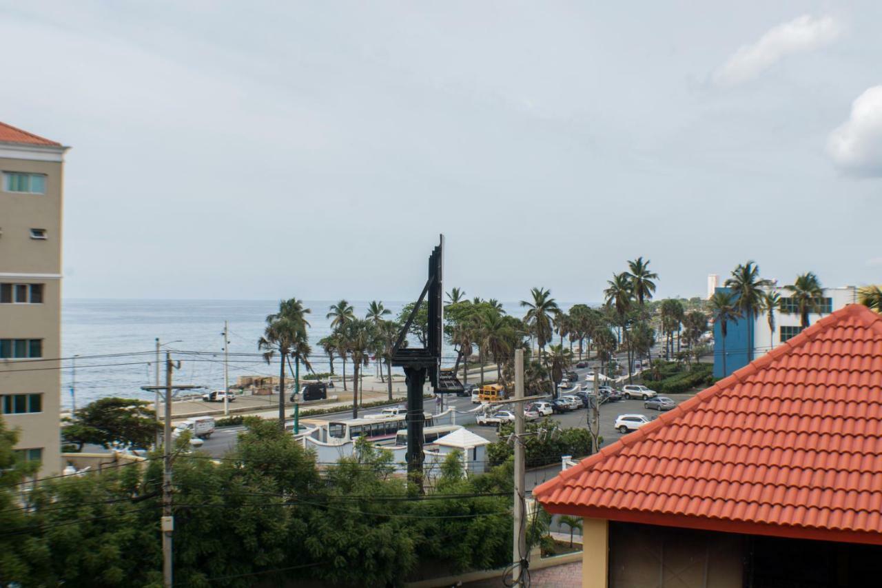 Malecon Rooms Y Hotel Санто-Доминго Экстерьер фото